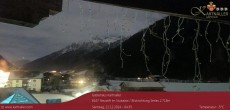 Archived image Webcam View to Neustift and Serles 03:00