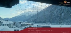 Archiv Foto Webcam Blick Neustift und Serles / Stubaital 07:00