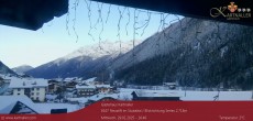 Archiv Foto Webcam Blick Neustift und Serles / Stubaital 15:00