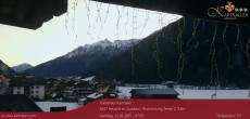 Archiv Foto Webcam Blick Neustift und Serles / Stubaital 06:00