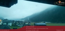 Archiv Foto Webcam Blick Neustift und Serles / Stubaital 06:00