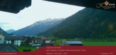 Archiv Foto Webcam Blick Neustift und Serles / Stubaital 19:00