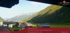 Archiv Foto Webcam Blick Neustift und Serles / Stubaital 15:00