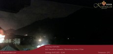 Archiv Foto Webcam Blick Neustift und Serles / Stubaital 01:00