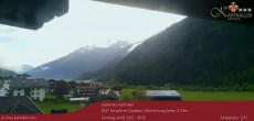 Archiv Foto Webcam Blick Neustift und Serles / Stubaital 07:00