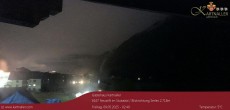 Archiv Foto Webcam Blick Neustift und Serles / Stubaital 01:00