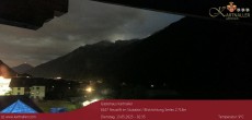 Archiv Foto Webcam Blick Neustift und Serles / Stubaital 01:00