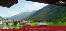 Archiv Foto Webcam Blick Neustift und Serles / Stubaital 11:00