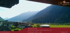 Archived image Webcam View to Neustift and Serles 07:00