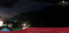 Archiv Foto Webcam Blick Neustift und Serles / Stubaital 21:00