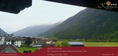 Archiv Foto Webcam Blick Neustift und Serles / Stubaital 07:00