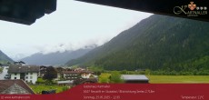 Archiv Foto Webcam Blick Neustift und Serles / Stubaital 11:00