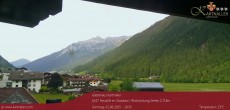 Archiv Foto Webcam Blick Neustift und Serles / Stubaital 17:00