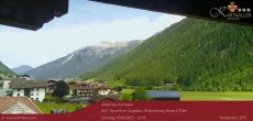 Archiv Foto Webcam Blick Neustift und Serles / Stubaital 13:00