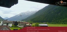 Archiv Foto Webcam Blick Neustift und Serles / Stubaital 15:00