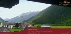 Archived image Webcam View to Neustift and Serles 11:00