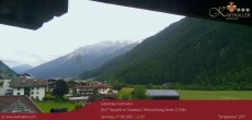 Archived image Webcam View to Neustift and Serles 11:00
