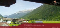 Archived image Webcam View to Neustift and Serles 13:00