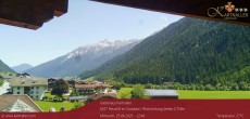 Archiv Foto Webcam Blick Neustift und Serles / Stubaital 11:00