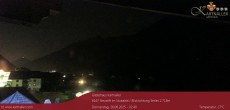 Archiv Foto Webcam Blick Neustift und Serles / Stubaital 01:00