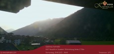 Archiv Foto Webcam Blick Neustift und Serles / Stubaital 05:00