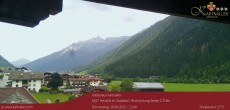 Archiv Foto Webcam Blick Neustift und Serles / Stubaital 11:00