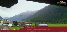 Archiv Foto Webcam Blick Neustift und Serles / Stubaital 13:00