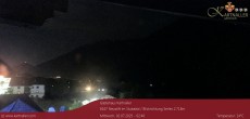 Archiv Foto Webcam Blick Neustift und Serles / Stubaital 01:00