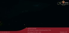 Archiv Foto Webcam Blick Neustift und Serles / Stubaital 03:00