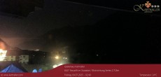 Archiv Foto Webcam Blick Neustift und Serles / Stubaital 01:00