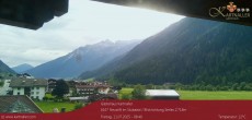 Archived image Webcam View to Neustift and Serles 07:00