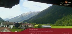 Archiv Foto Webcam Blick Neustift und Serles / Stubaital 13:00