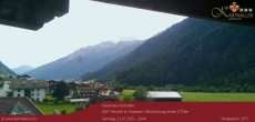 Archiv Foto Webcam Blick Neustift und Serles / Stubaital 09:00