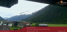 Archiv Foto Webcam Blick Neustift und Serles / Stubaital 17:00