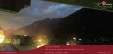 Archiv Foto Webcam Blick Neustift und Serles / Stubaital 03:00