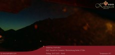Archiv Foto Webcam Blick Neustift und Serles / Stubaital 03:00