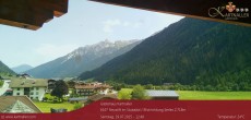 Archiv Foto Webcam Blick Neustift und Serles / Stubaital 11:00
