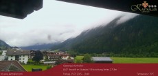 Archiv Foto Webcam Blick Neustift und Serles / Stubaital 09:00