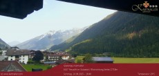 Archiv Foto Webcam Blick Neustift und Serles / Stubaital 15:00