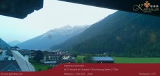 Archiv Foto Webcam Blick Neustift und Serles / Stubaital 19:00