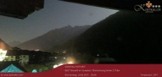 Archived image Webcam View to Neustift and Serles 23:00