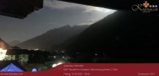 Archiv Foto Webcam Blick Neustift und Serles / Stubaital 23:00