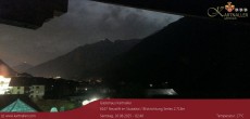 Archiv Foto Webcam Blick Neustift und Serles / Stubaital 01:00