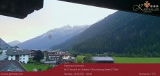 Archiv Foto Webcam Blick Neustift und Serles / Stubaital 05:00