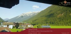 Archiv Foto Webcam Blick Neustift und Serles / Stubaital 15:00