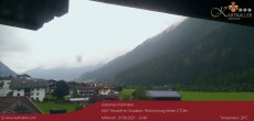 Archived image Webcam View to Neustift and Serles 13:00