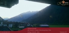 Archiv Foto Webcam Blick Neustift und Serles / Stubaital 05:00