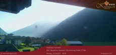 Archiv Foto Webcam Blick Neustift und Serles / Stubaital 07:00