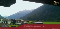 Archiv Foto Webcam Blick Neustift und Serles / Stubaital 09:00
