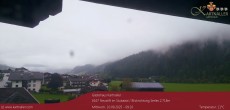 Archiv Foto Webcam Blick Neustift und Serles / Stubaital 06:00